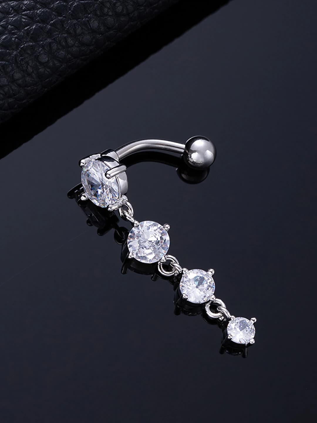 4 zircon, silver