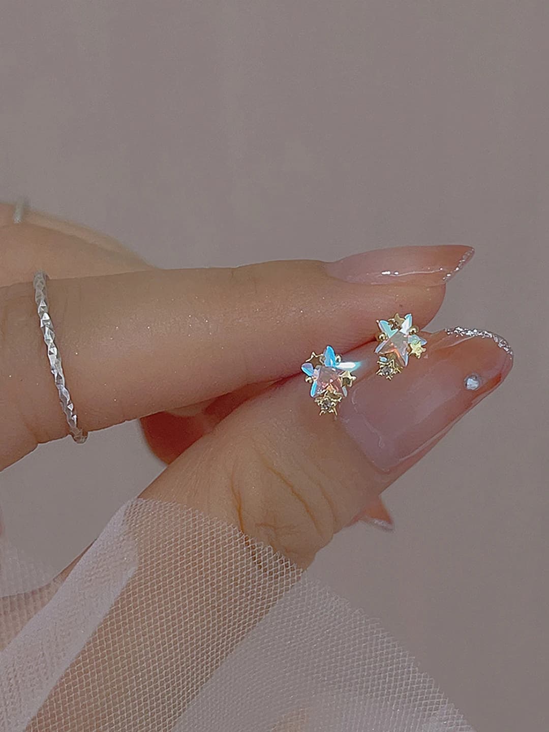 Women's mini five-pointed star stud earrings with aurora effect, metal, korean style, design element