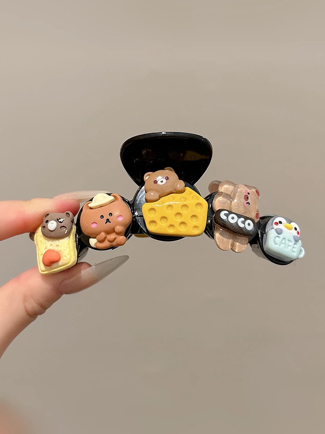 Cheese bear, black 10.5 cm