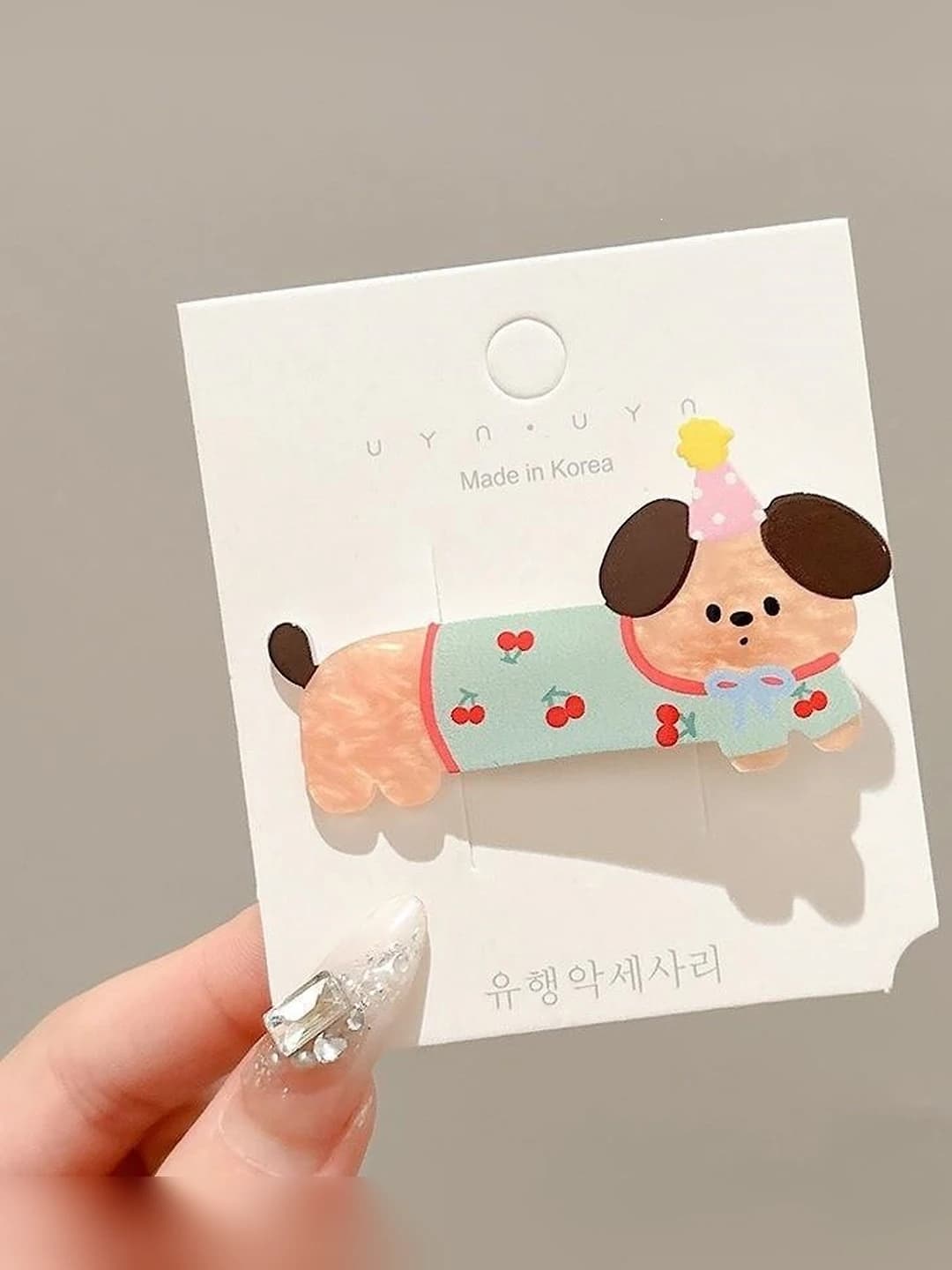 Cherry dog clip 6 cm