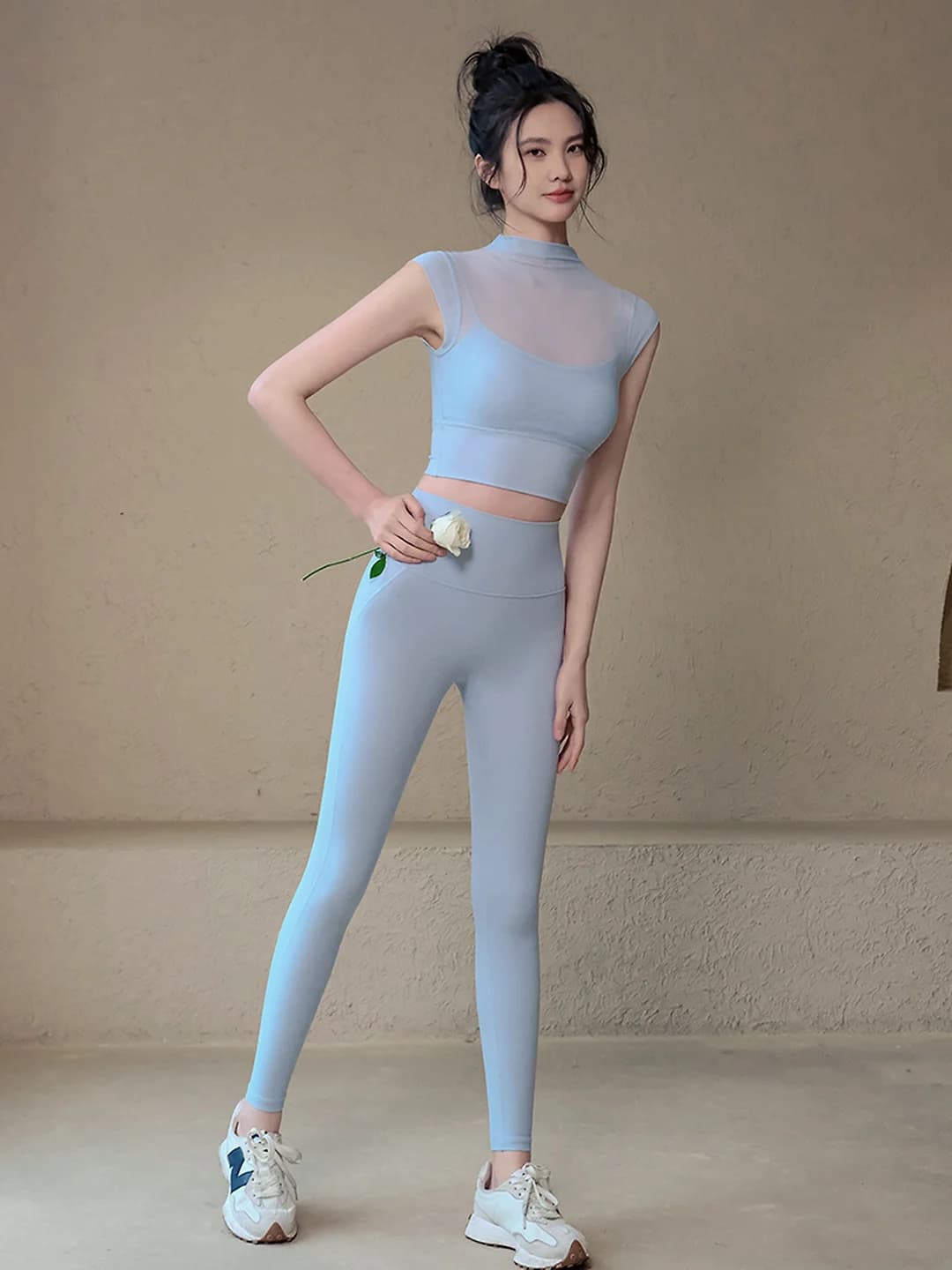 Light blue (pants)
