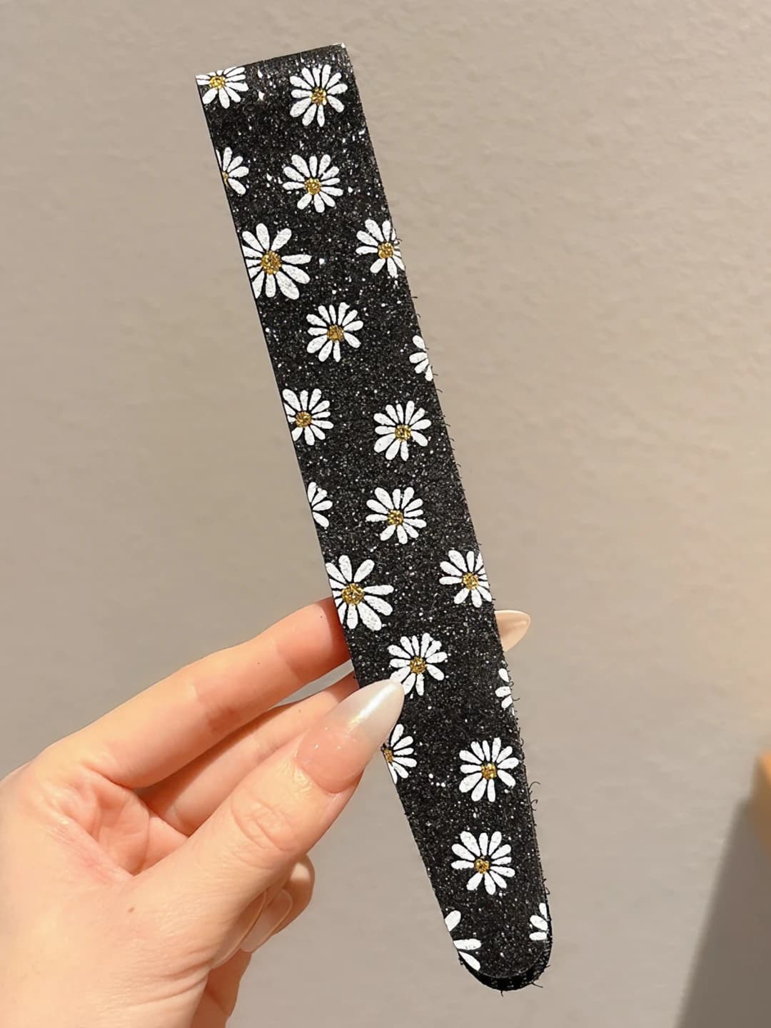 Small daisy ~36 cm*4 cm