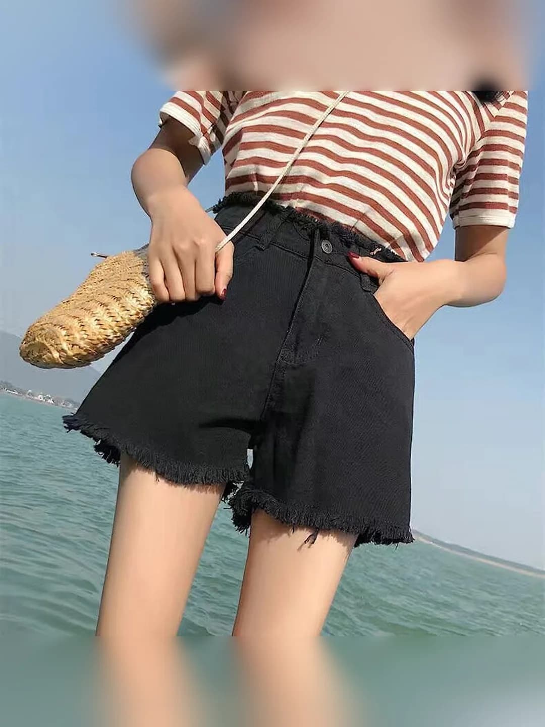 Black (8898)