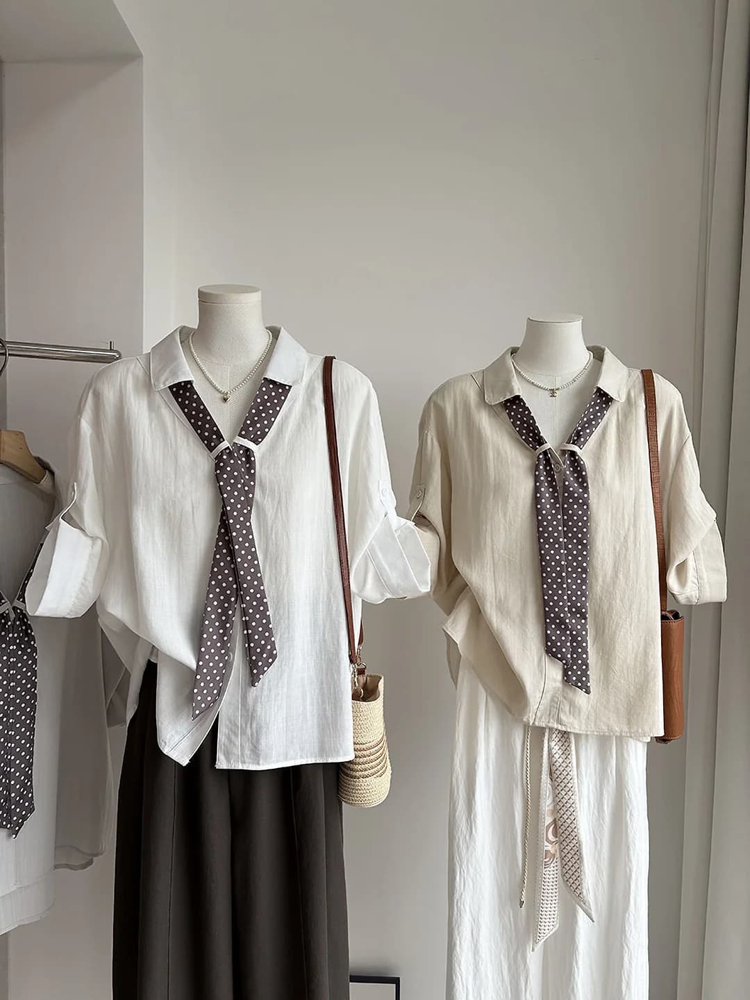 Женская летняя новинка 2026, корейский стиль, свободный крой, блузка с коротким рукавом, отложным воротником и галстуком-бабочкой в горошек