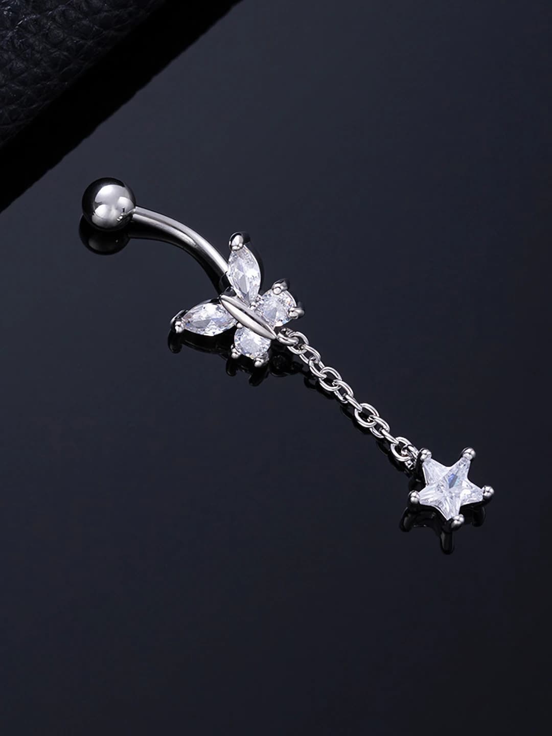 X677-43 Butterfly chain silver