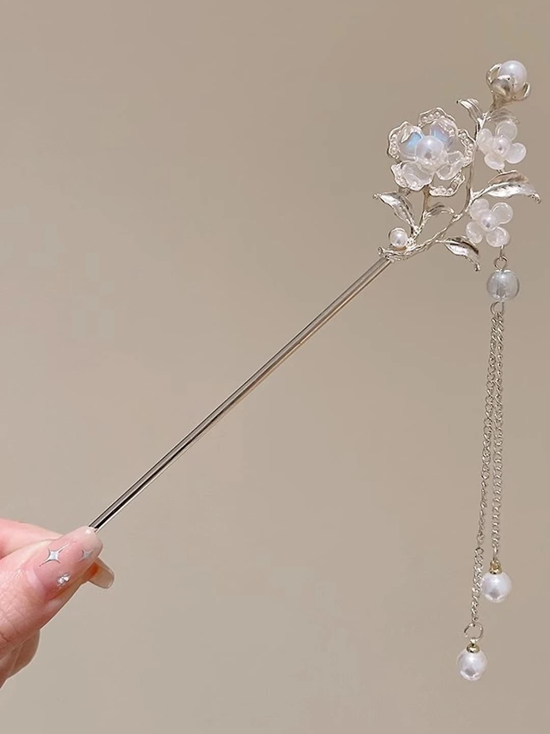 78# Rose branch tassel pin - Gold