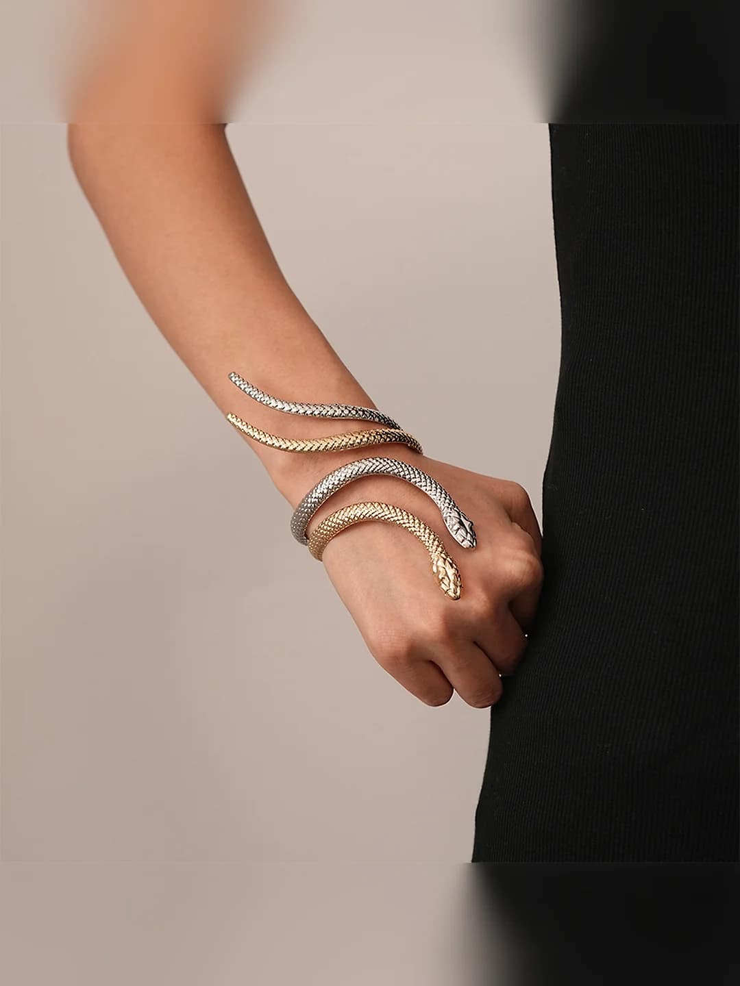 Women's metal open ring and bracelet set, 2 pieces, twisted and wrapped snake design, oversized style