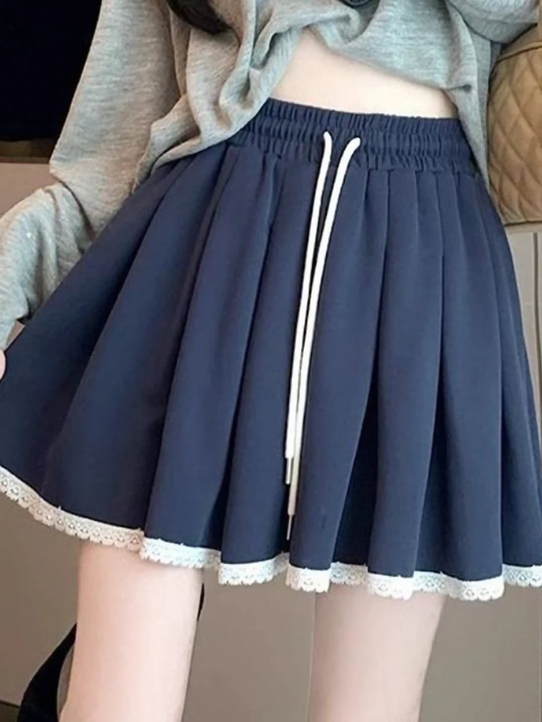Women's plus size pleated mini skirt with lace, elastic waist, solid colour, summer, casual style