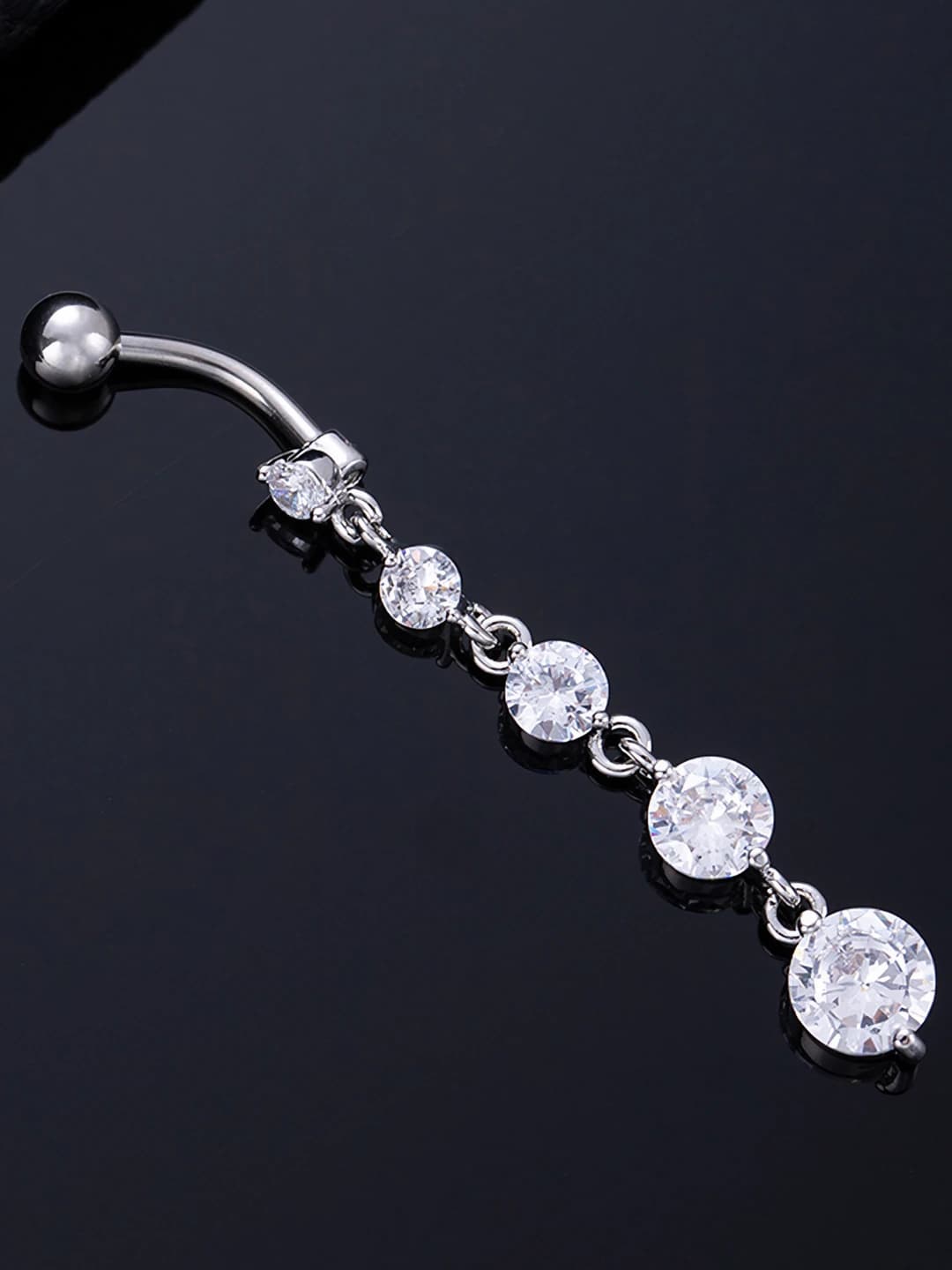 5 round zircon, silver