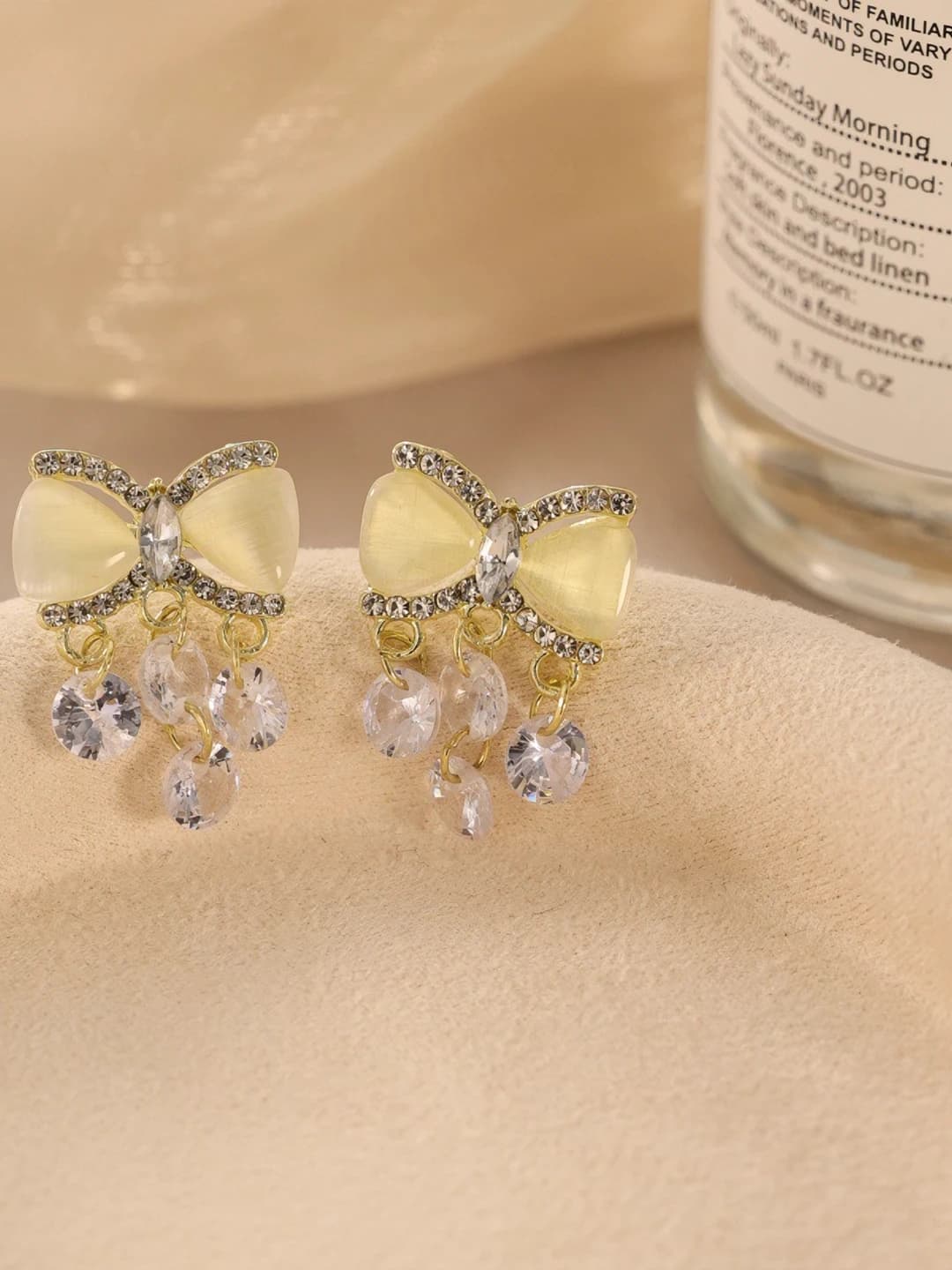 17# Tassel cat-eye ribbon earrings
