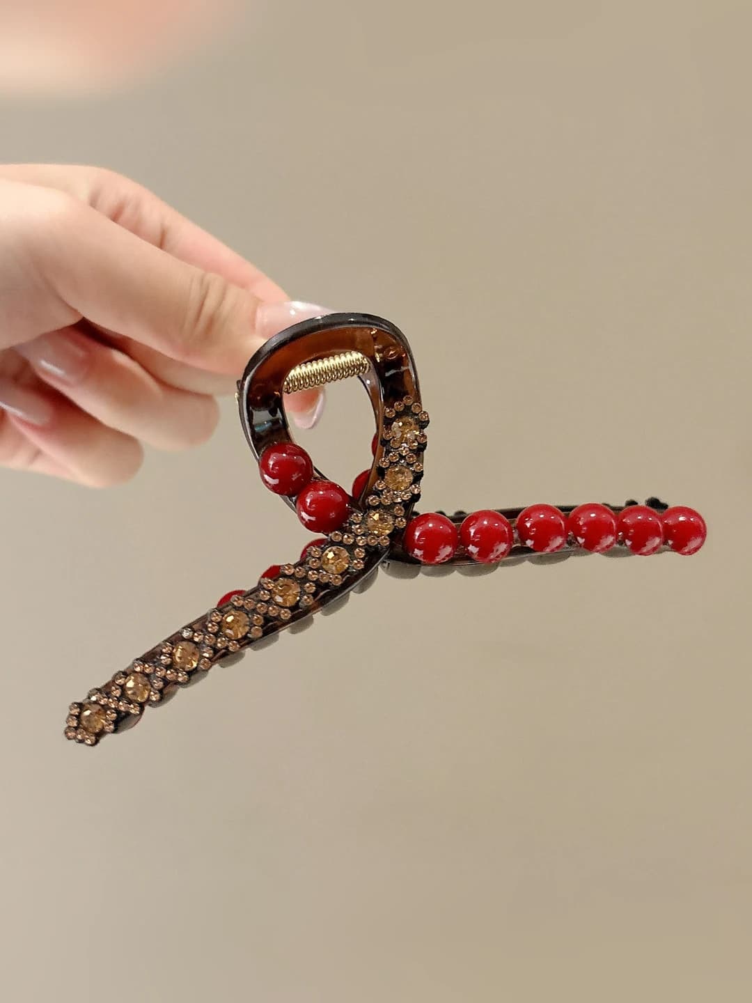 Red Bead Clip, 13 cm