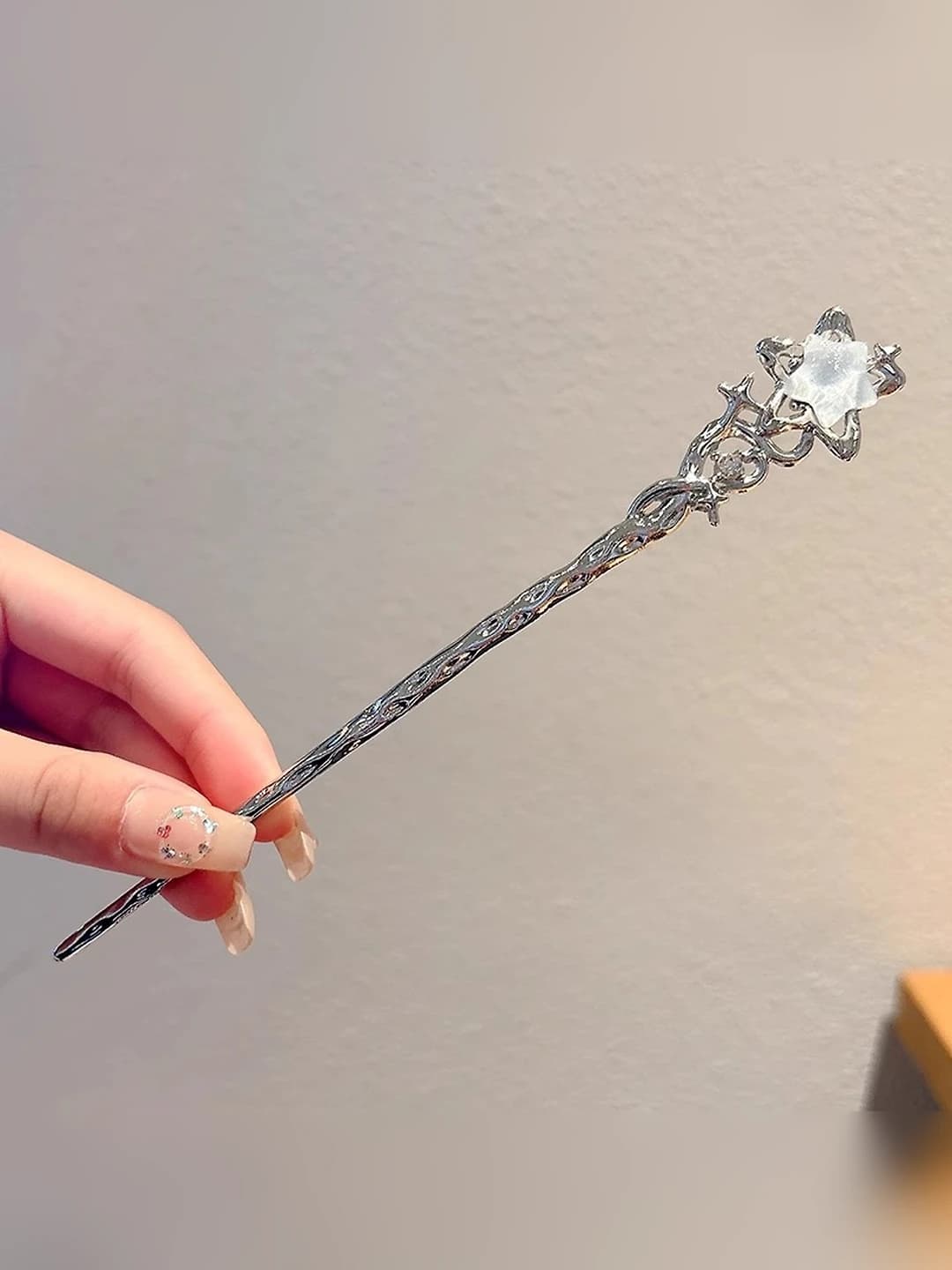 Light blue liquid star hairpin 17 cm