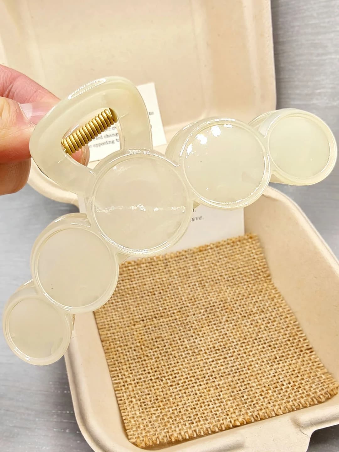 Simple hair clip - Cream white - 1 pc