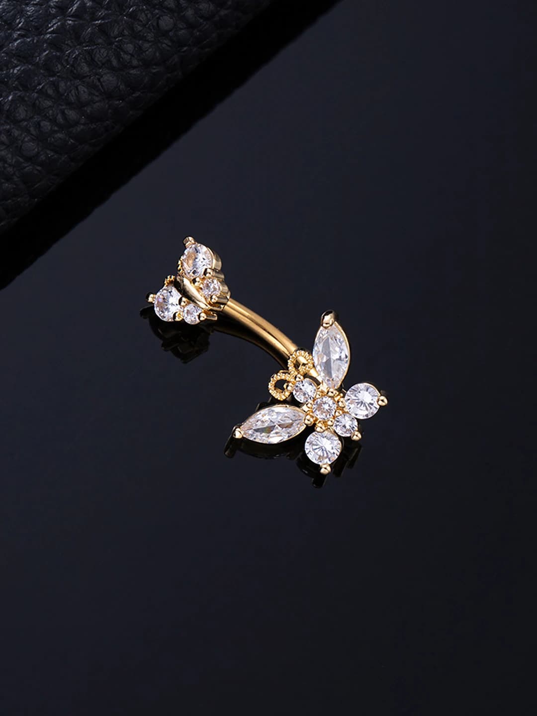 Large-small butterfly gold