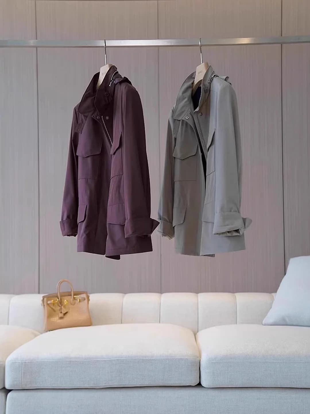 Women's light jacket: solid colour, zip closure, long sleeve, medium thickness, 50-65 cm length, classic style, composite fabric