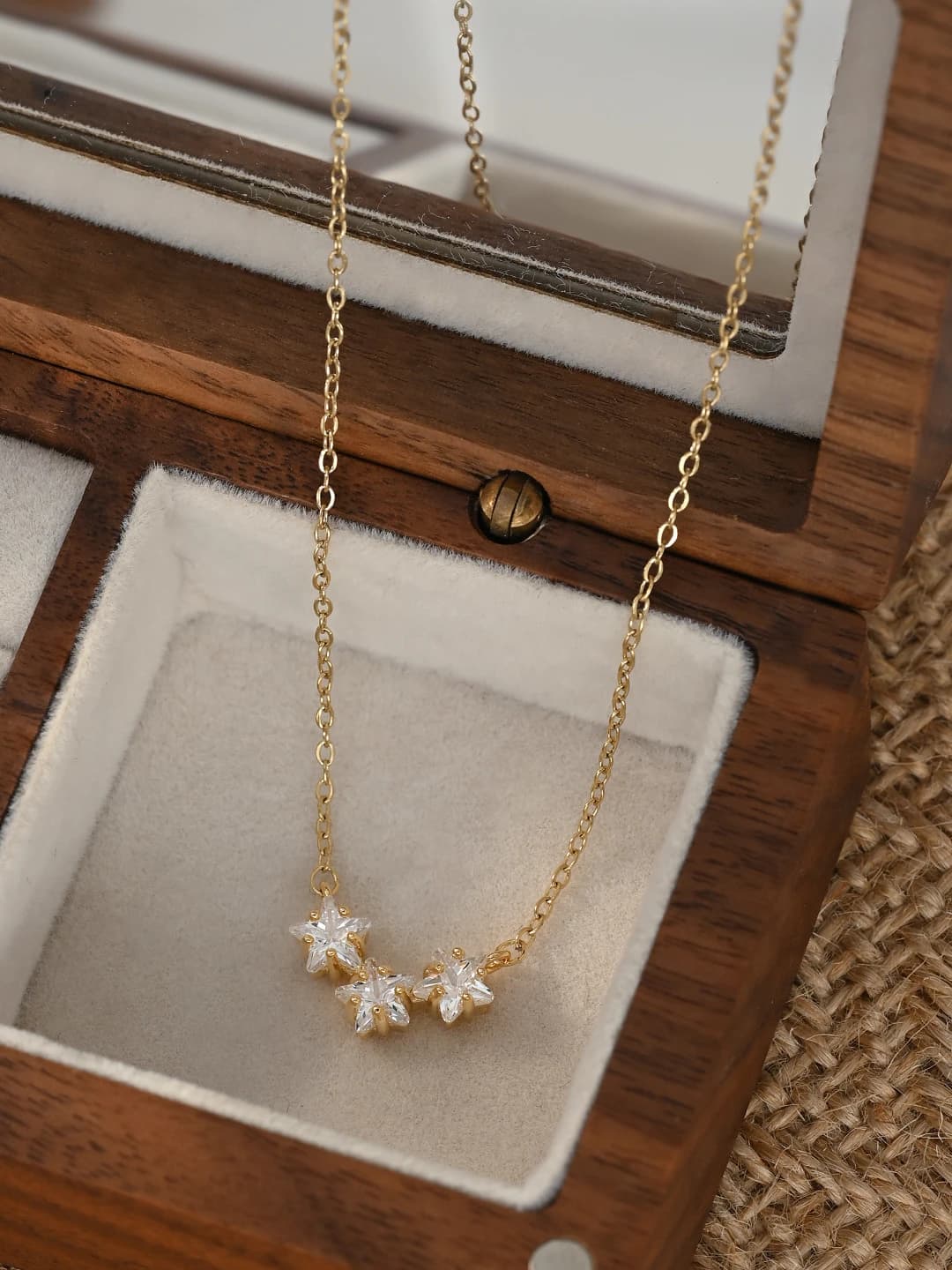 Gold xl63528