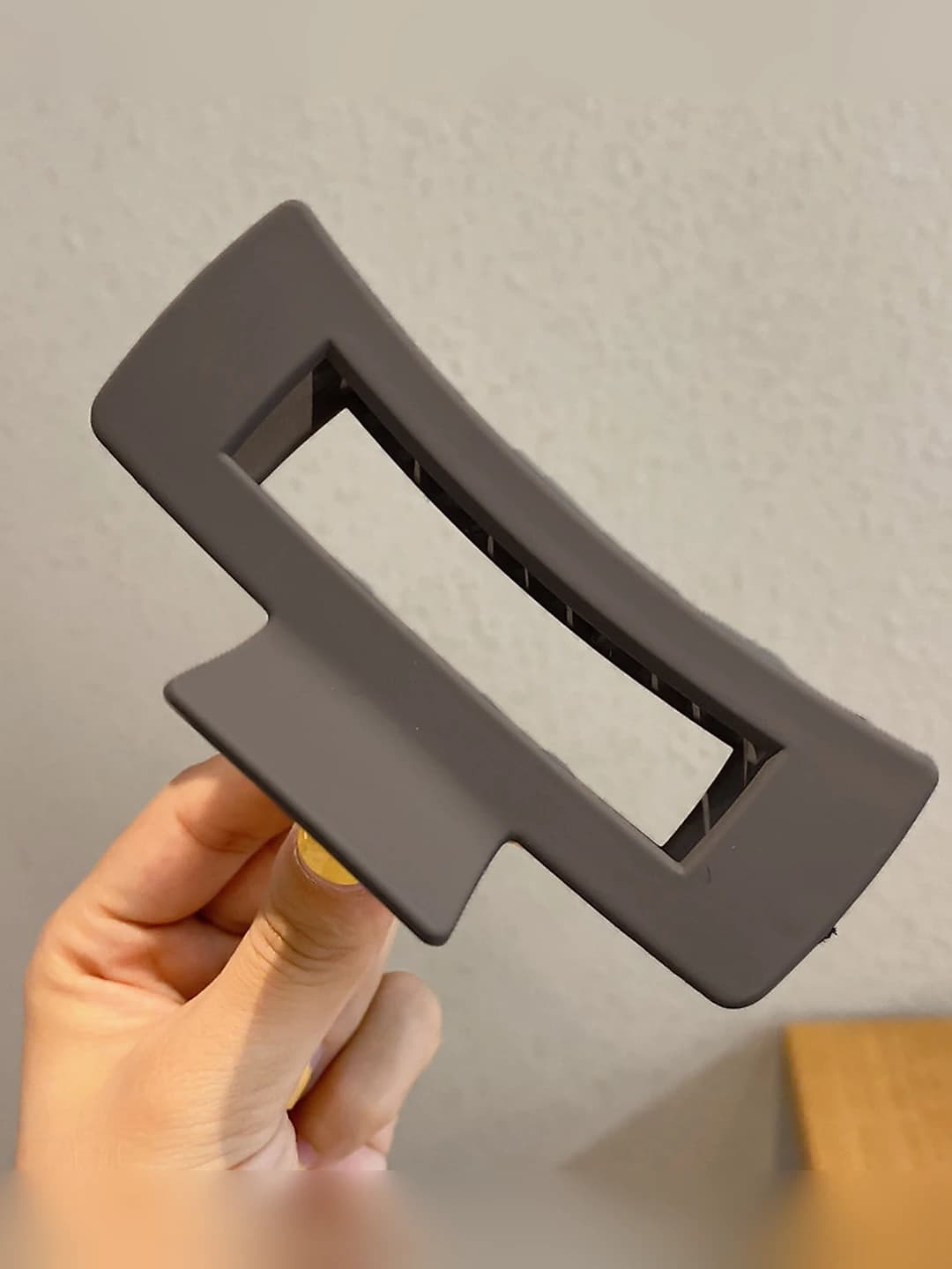 2# Dark Coffee Square Clip