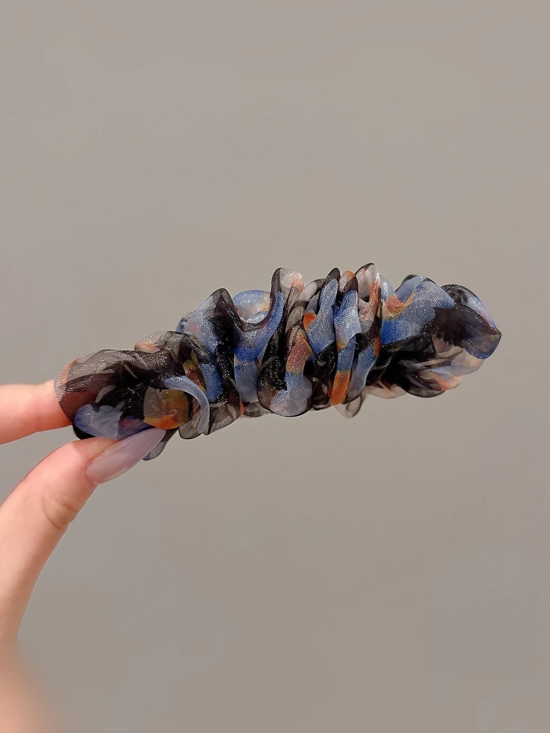 4# Black multicolour floral (base 10cm)