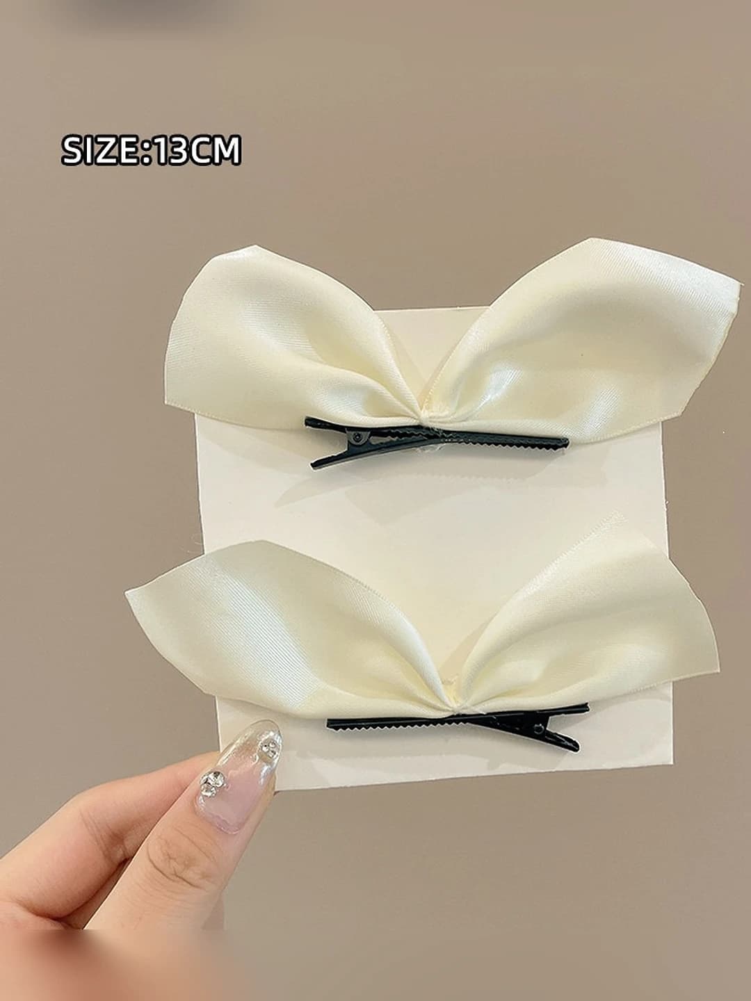 10# half-moon white ribbon clip