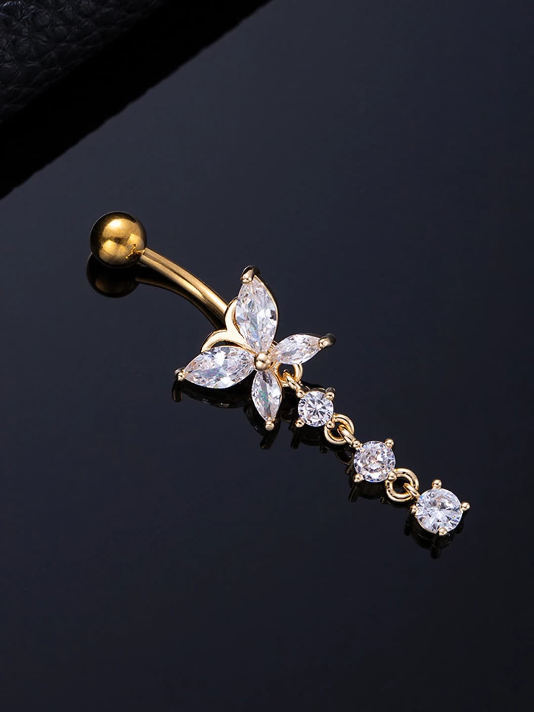 X677-44 Three round zircon butterfly gold