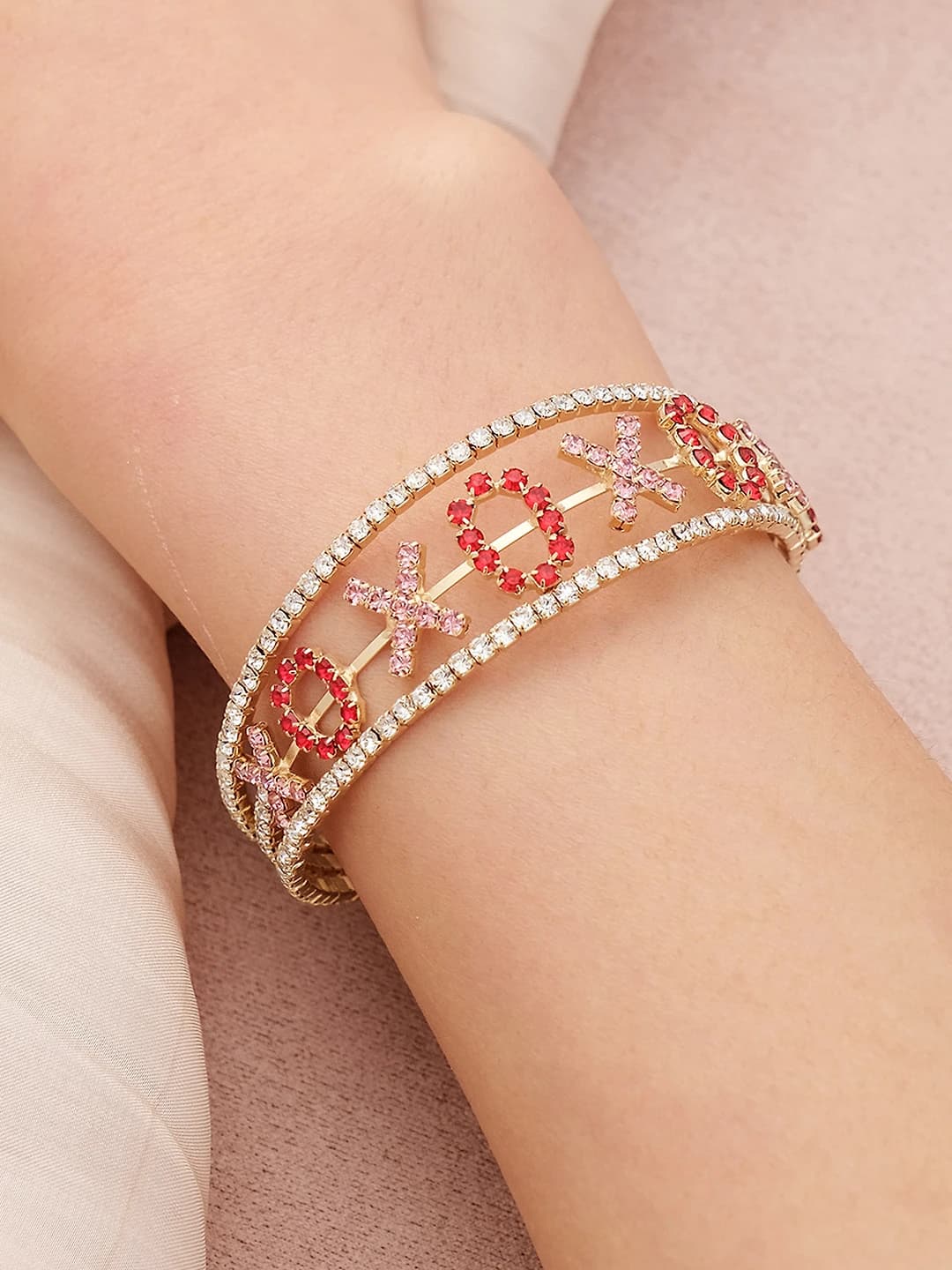 Women's stretch letter bracelet with XOxO design, rhinestone set, 10g, European and American style