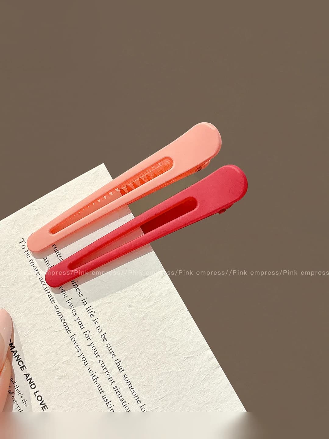 5# Macaron red, 7 cm, 2 pcs