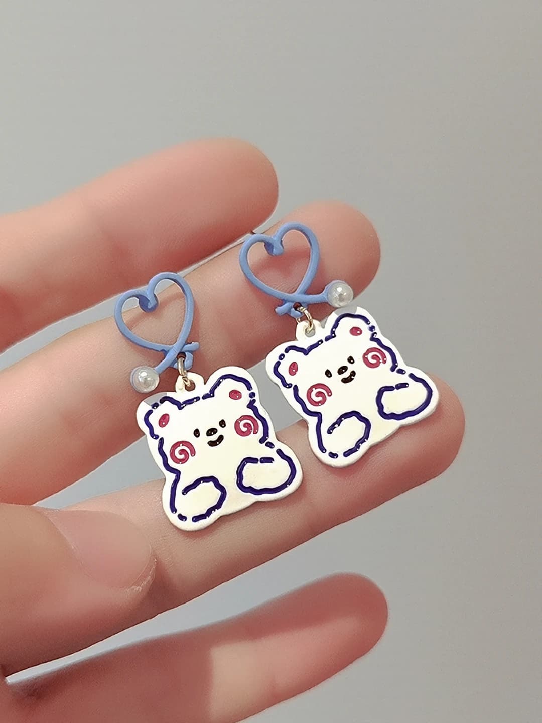 Women's Korean style cute bear earrings with blue heart