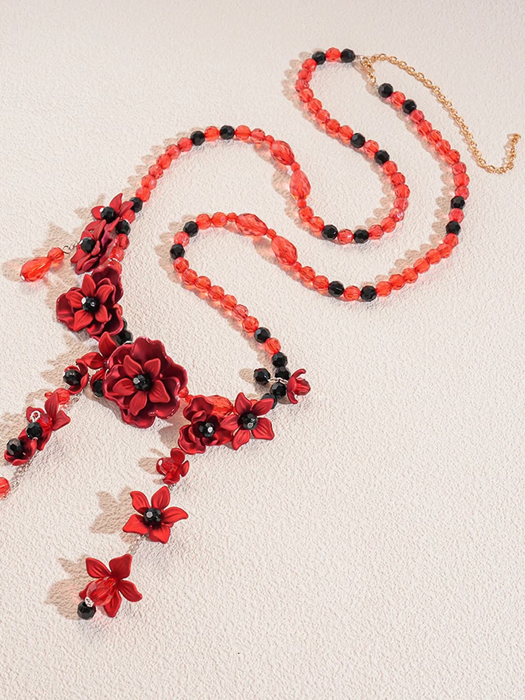 Women's acrylic waist chain with flower and tassels, for summer, winter, spring and autumn