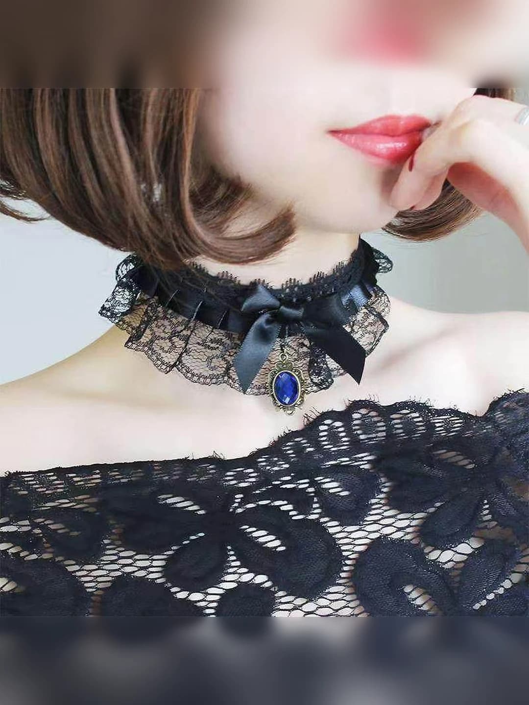 Women's white lace choker: bow, chain link, teardrop shape, Korean style