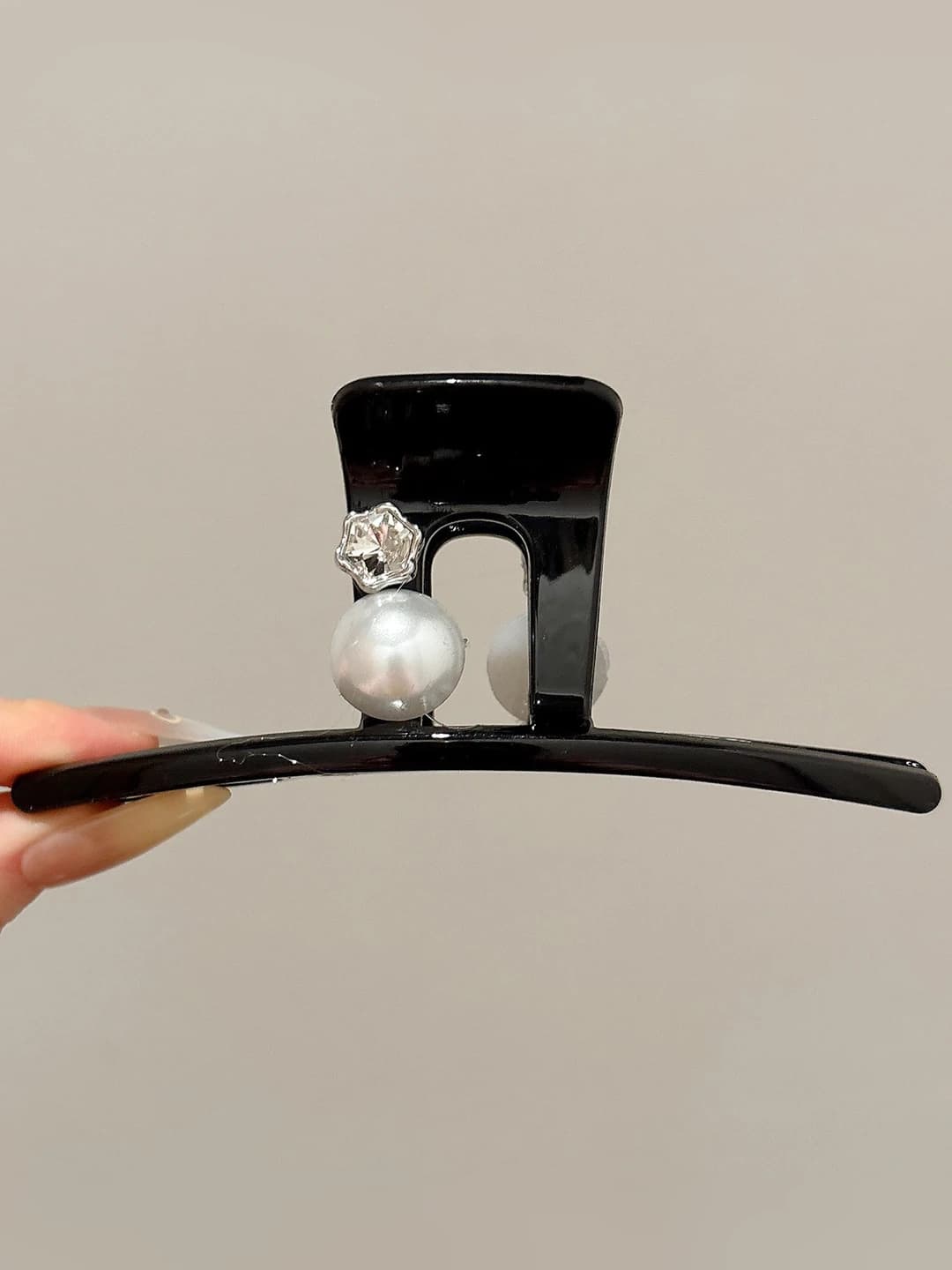 1# Pearl diamond black clip 12.5cm