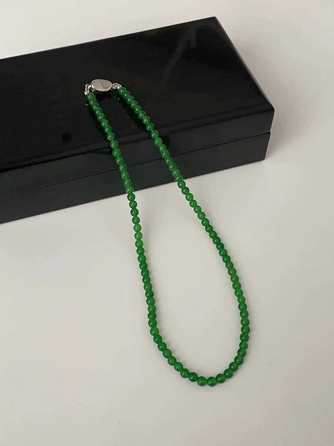 Green beaded natural stone necklace 4mm