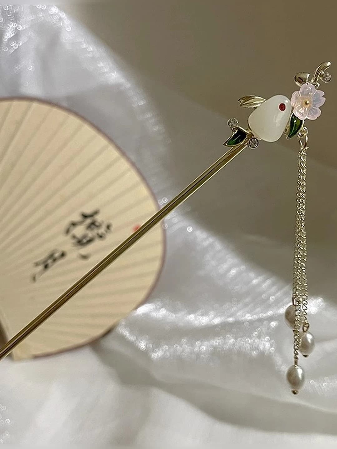 19# Rabbit tassel gold