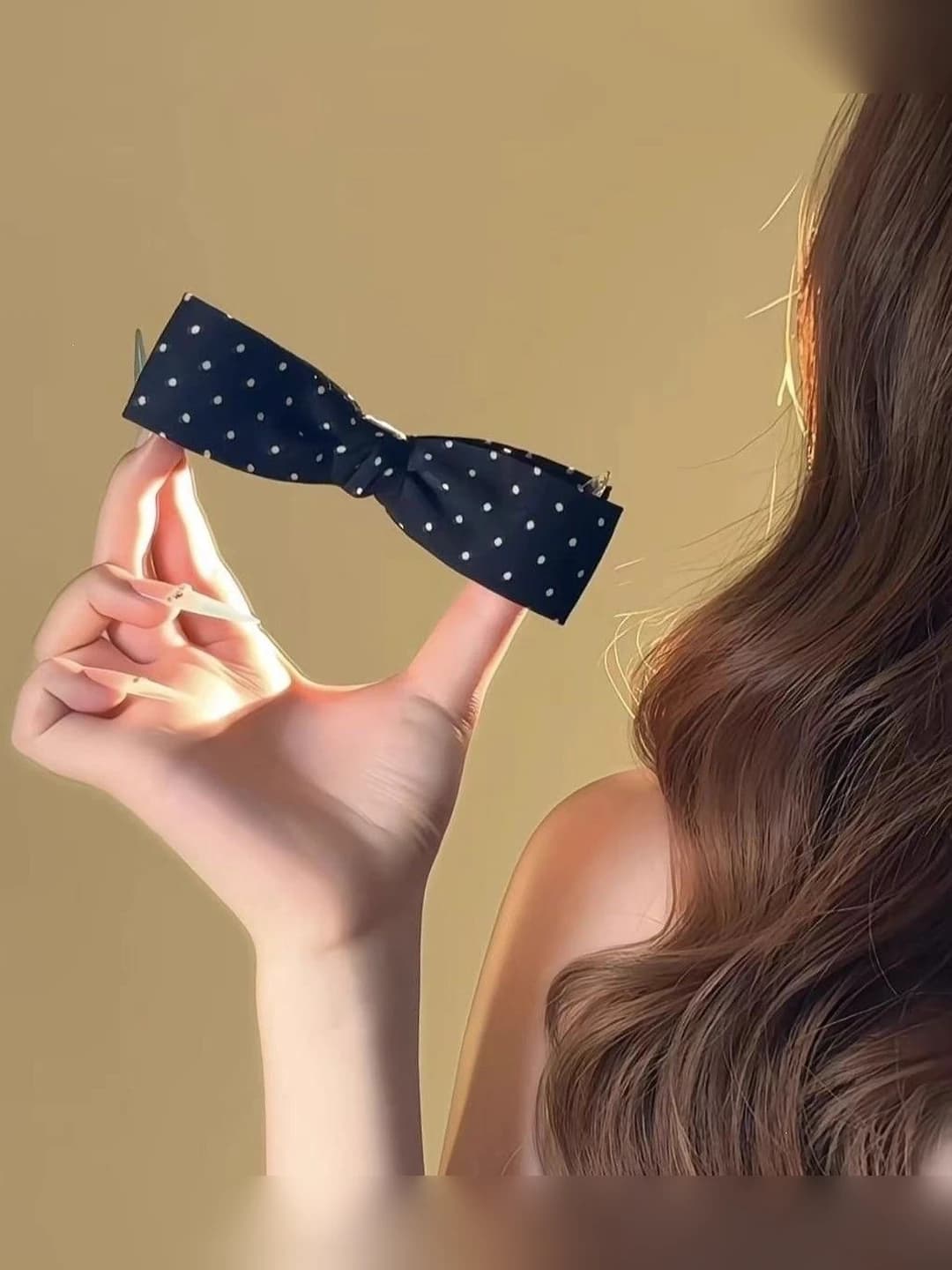 2# Black polka dot banana clip - 10 cm