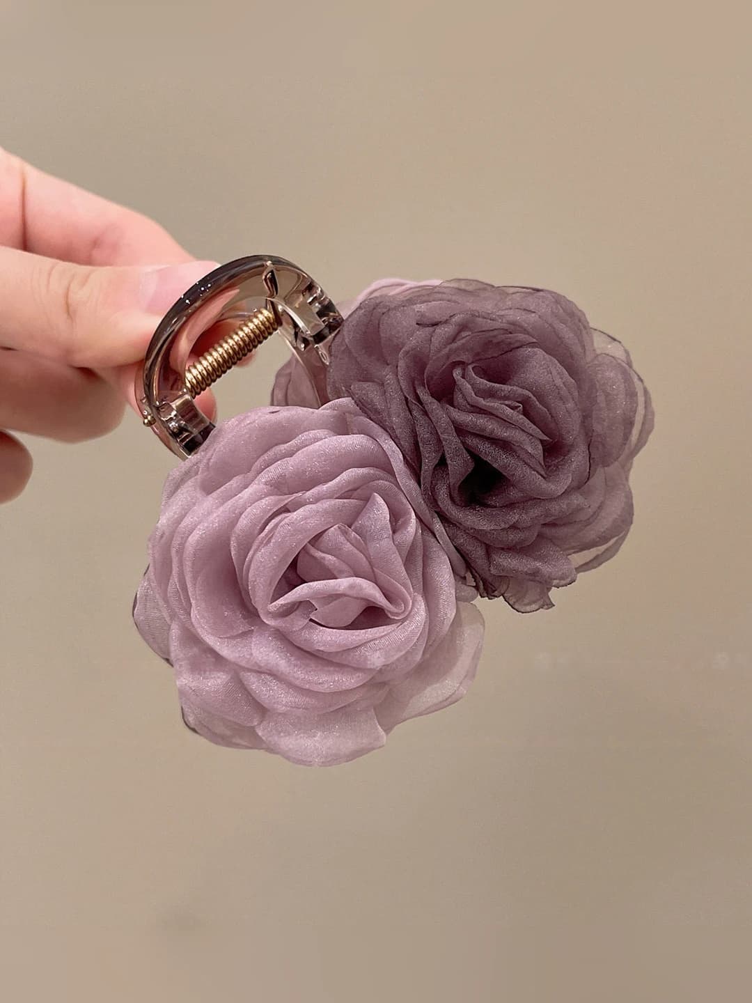 1# Dried rose hair clip
