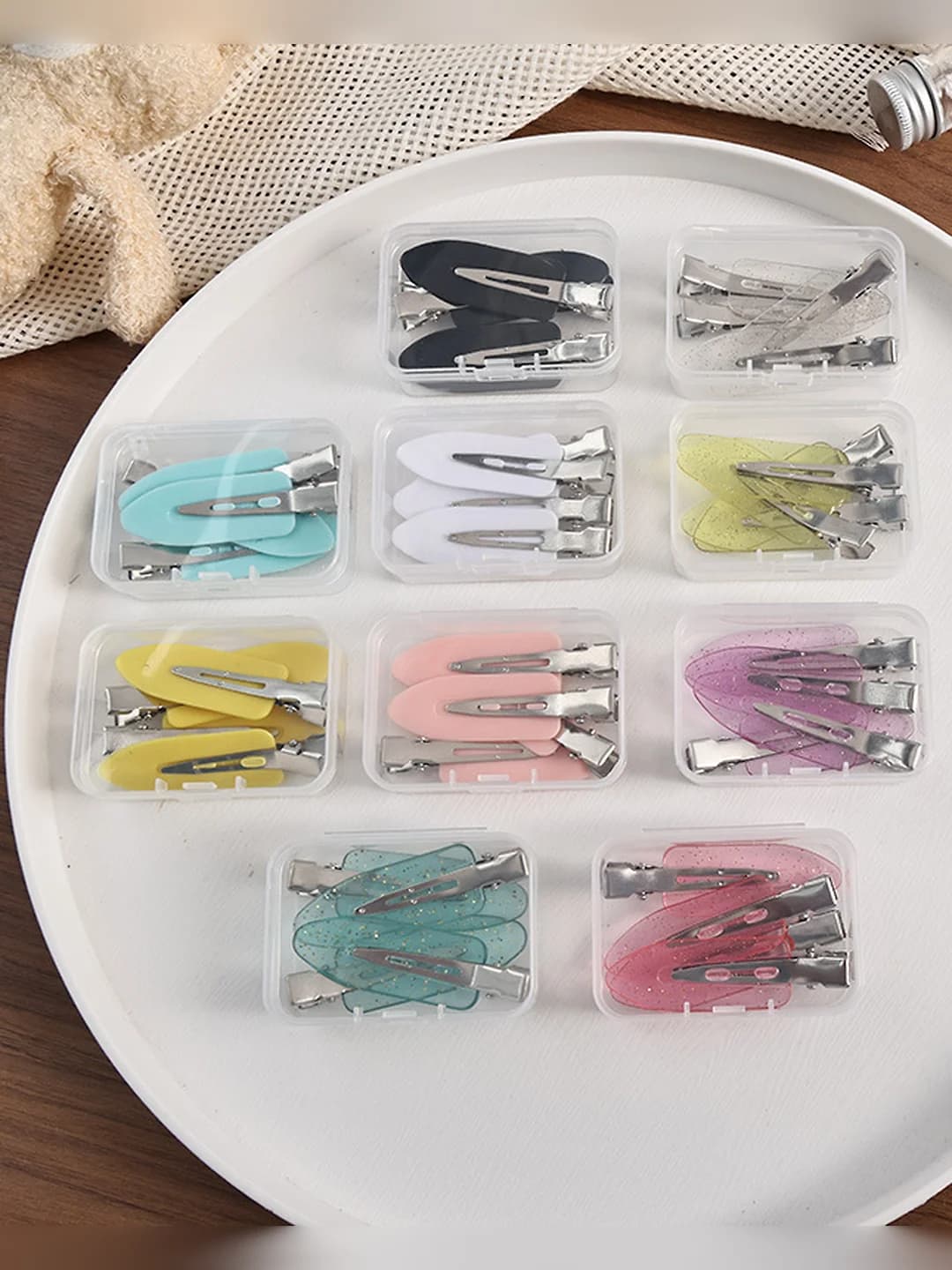 Women's hair accessory set: small teardrop BB clips for bangs and side hair, 4 pieces