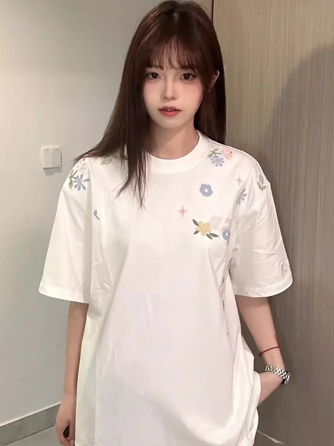 Men's retro embroidered floral t-shirt for summer 2026, short sleeve, loose fit, crew neck, polyester