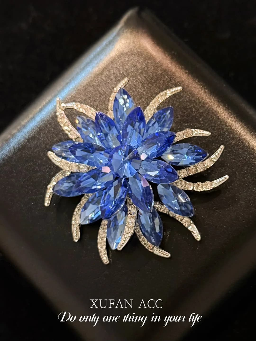 Blue ice-flower brooch