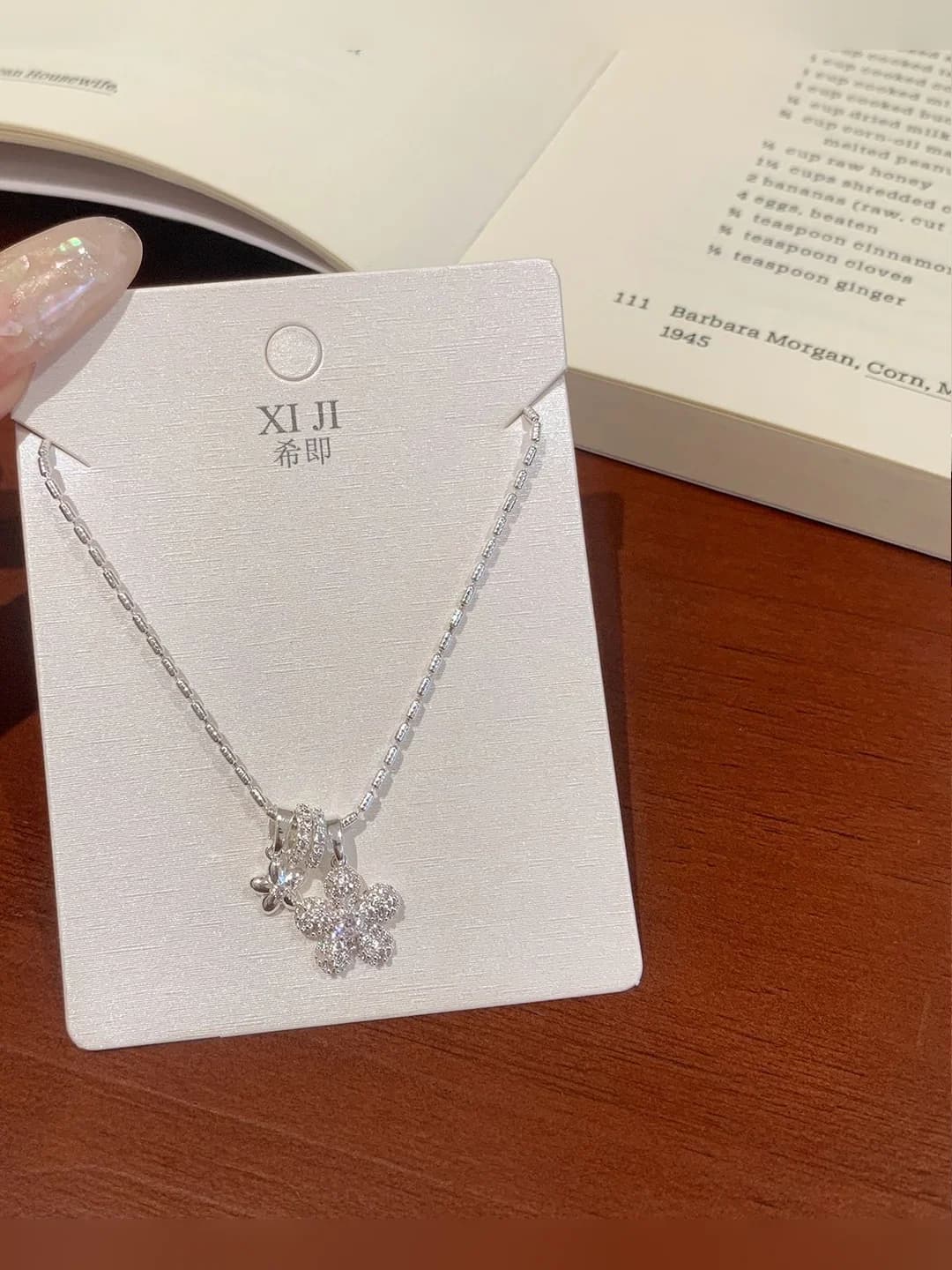 Full-diamond double flower necklace