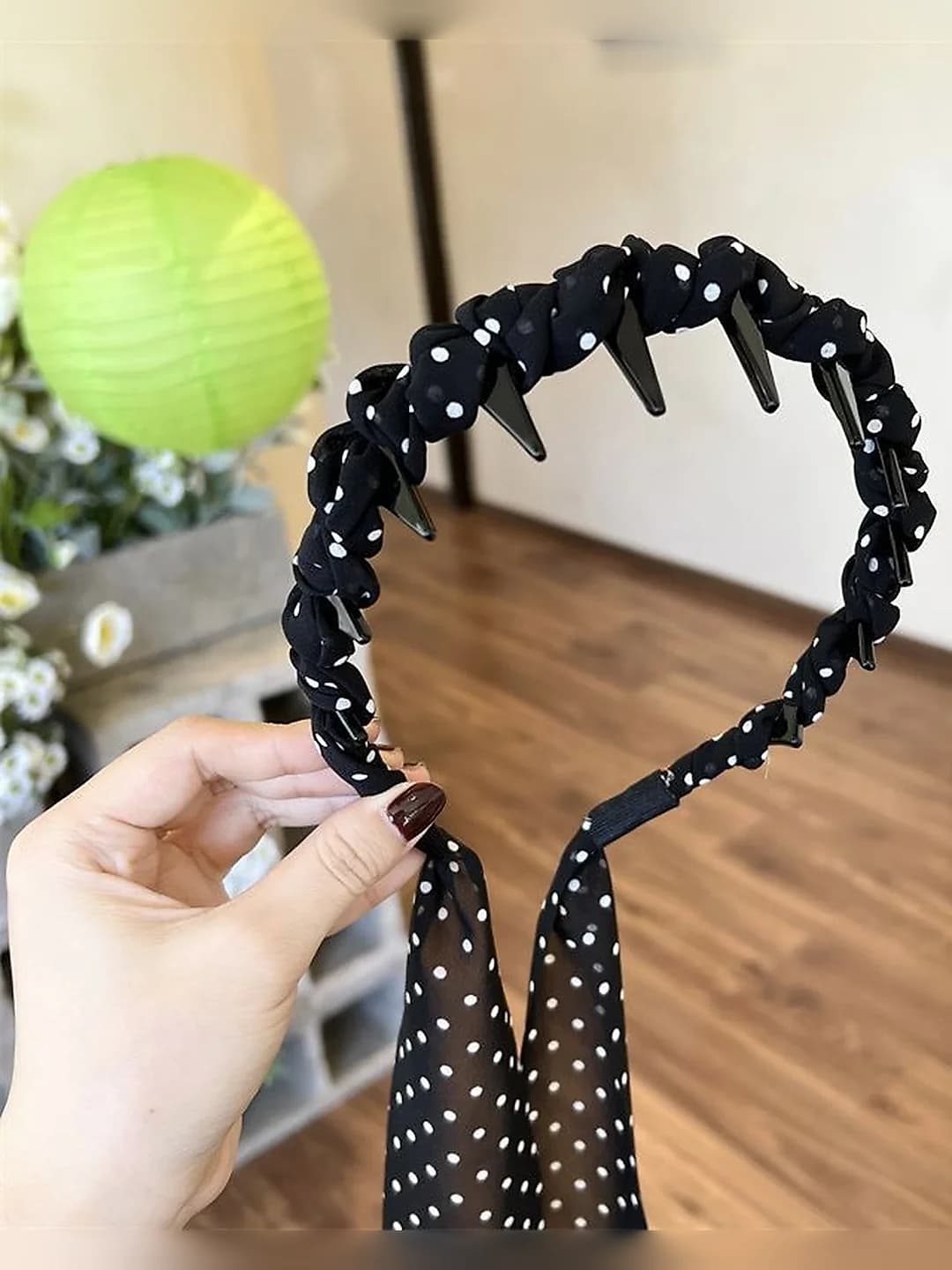 Black, polka dot, 15cm