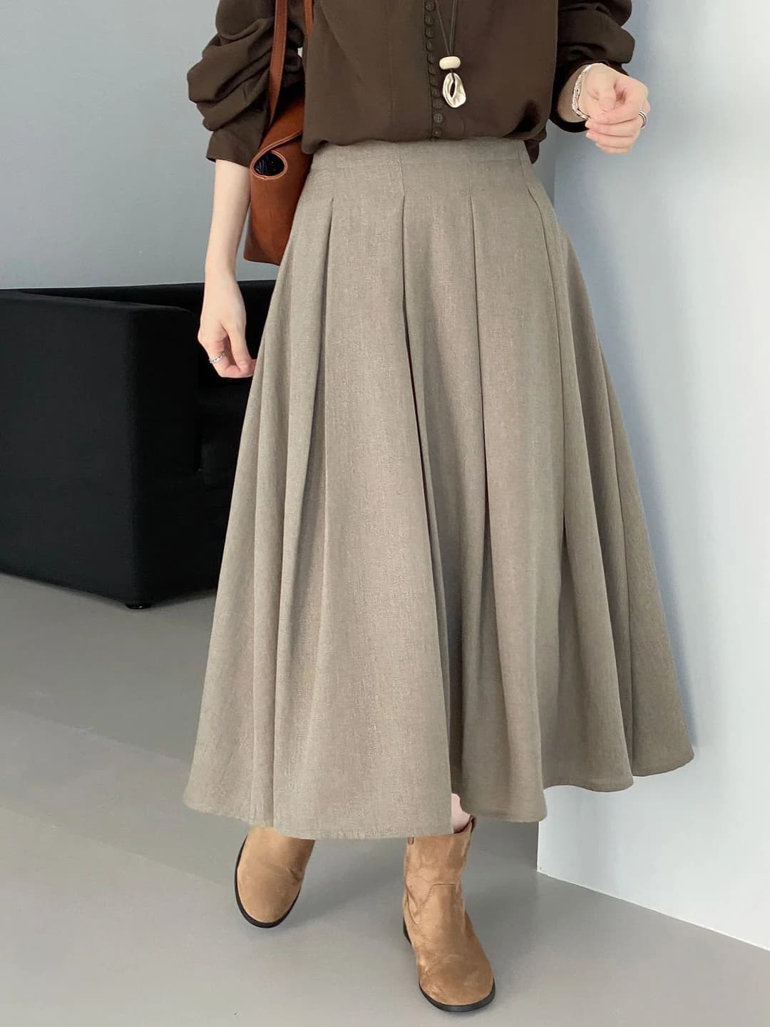 Women's mid-length pleated skirt: minimalist Korean style, solid colour, pleated, polyester and Tencel blend