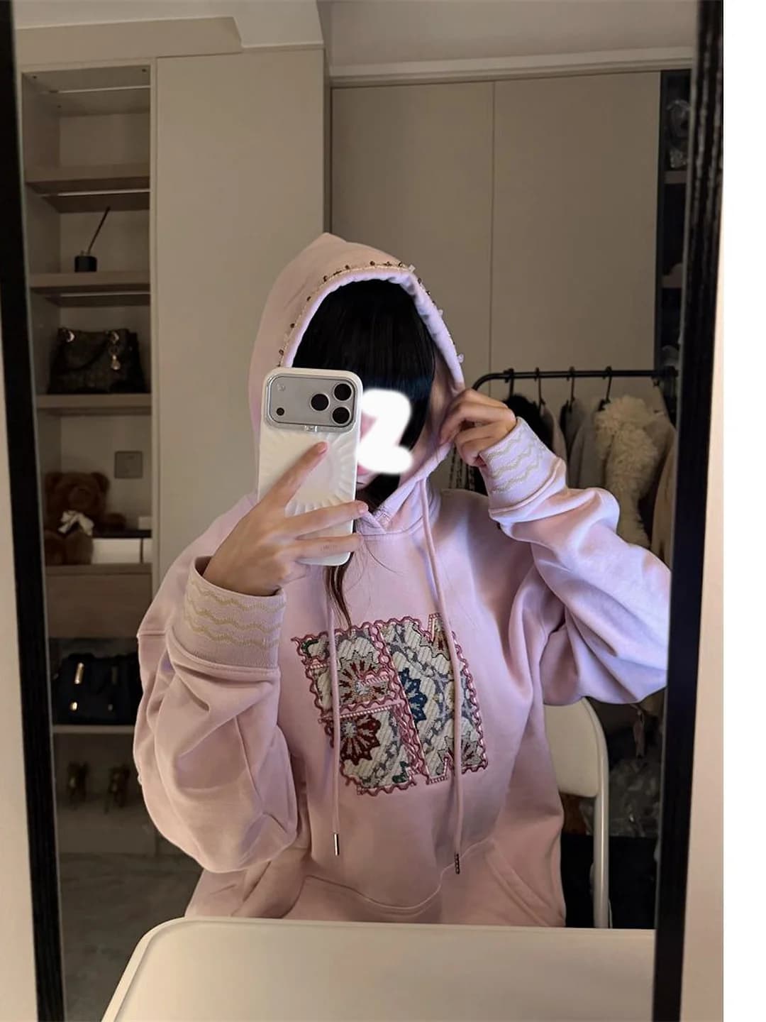 Women's American retro embroidered hooded sweatshirt with kaleidoscope print and appliqué, autumn-winter 2026, zip-front