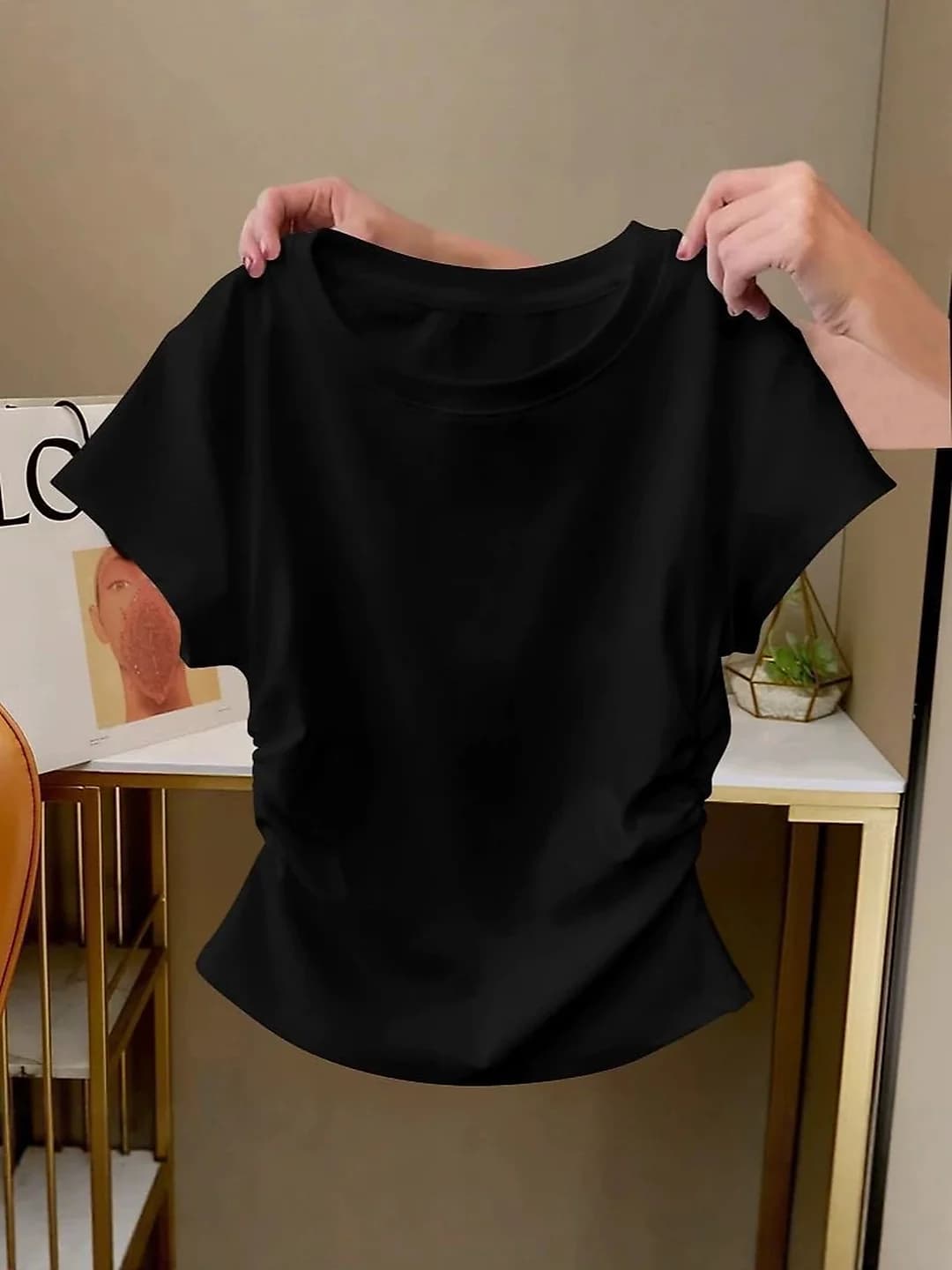Women's summer short-sleeve T-shirt, gathered detail, regular shoulder, slim fit, slimming, cropped