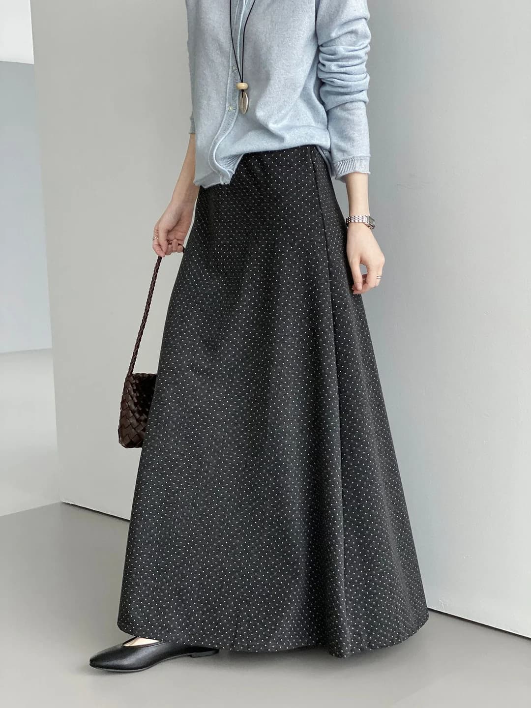 Women's polka-dot knit A-line long skirt, midi length, high waist with elastic, slimming, cotton blend, Korean style