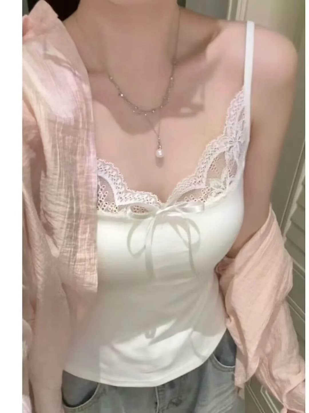 2026 Women's V-neck lace strap top, tank top style, with built-in bra pad, slim fit, summer, base layer