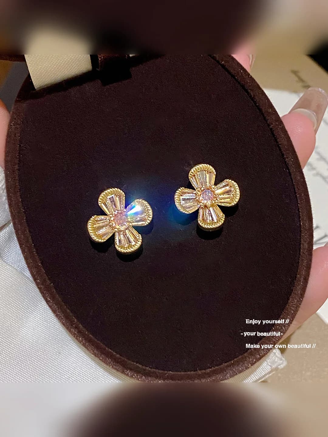 E0509 Gold