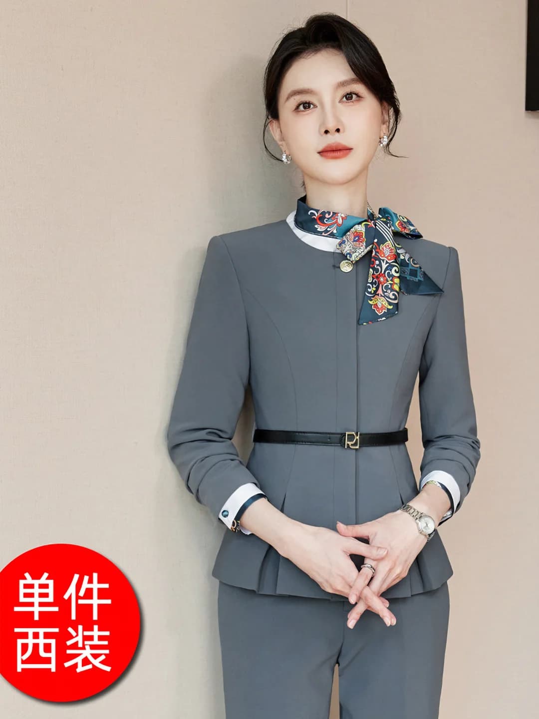 Model C, grey suit (1 pc)