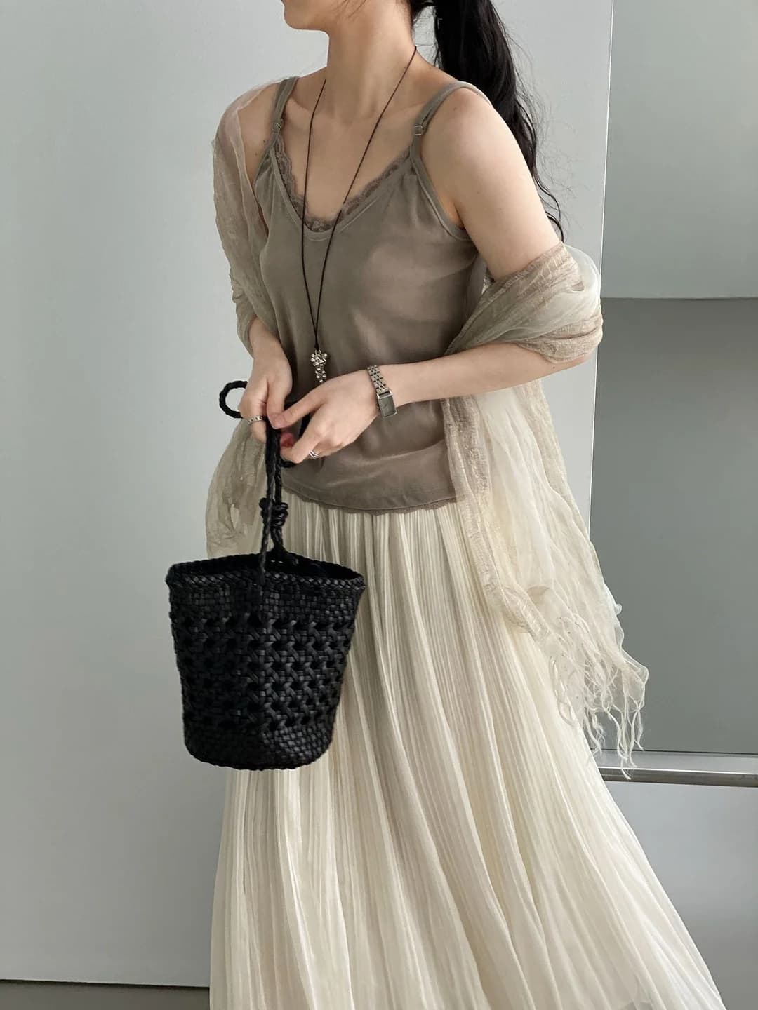 Women's lace strap top, patchwork, V-neck: sleeveless, slim fit, short (40–50 cm), solid colour, silky velvet, viscose, Korean style