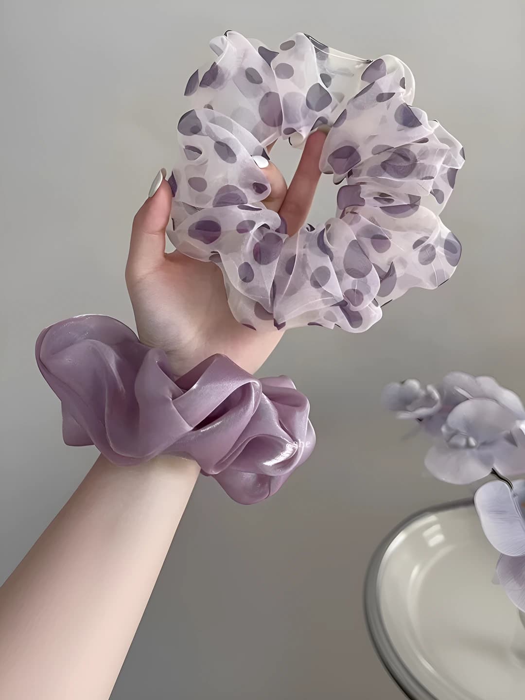 Women's polka dot retro seamless mesh hair scrunchie