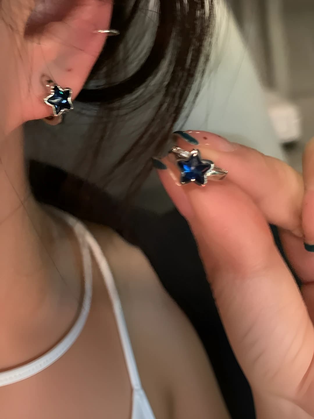 Women's star-shaped stud earrings with 925 silver post, Korean style, geometric design element