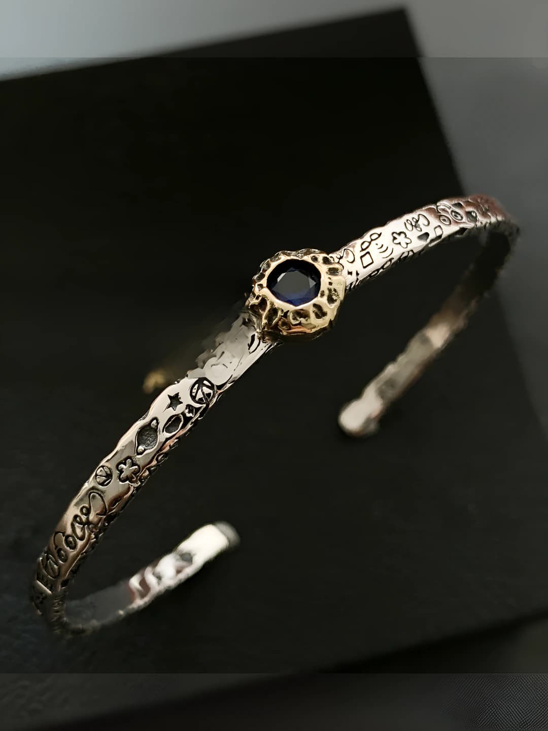 Women's silver cuff bracelet with zirconia in retro style